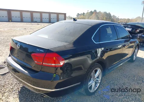 2012 Volkswagen Passat 3.6L V6 Sel Premium из США, поврежденный, VIN 1VWCM7A30CC010269